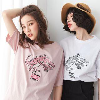 Dinosaur Embroidered Short Sleeve T-shirt