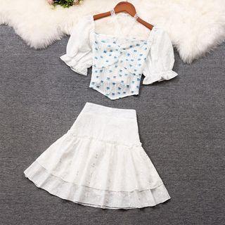 Set: Short-sleeve Floral Crop Top + Mini Skirt