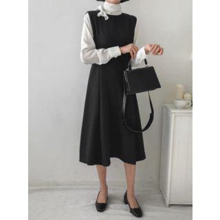 Round-neck Sleeveless Long Pinafore Dress