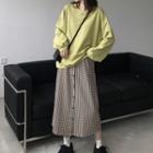 Crew-neck Pullover / Plaid Midi A-line Skirt
