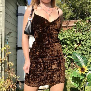 Spaghetti Strap V-neck Velvet Mini Dress