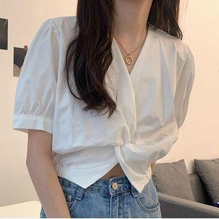 Short-sleeve V-neck Knotted Blouse