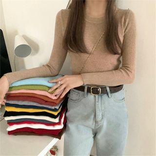 Ribbed Round-neck Knit Top