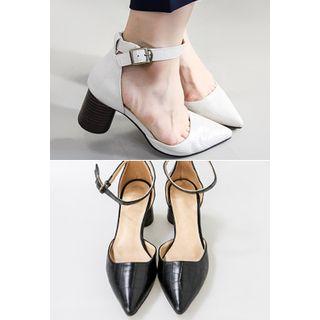 Pointy-toe Ankle-strap Sandals