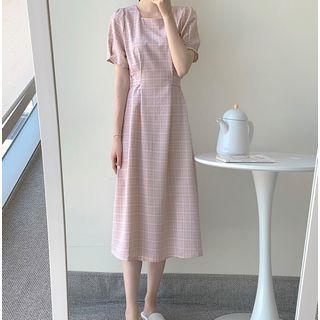 Short-sleeve Square-neck Plaid Maxi Dress