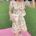 Short-sleeve Flora Print Peplum Blouse / A-line Skirt