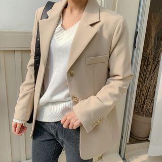 Notched-lapel Three-button Jacket