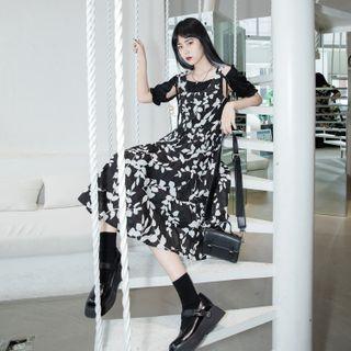 Mock Short-sleeve Floral Print A-line Midi Dress