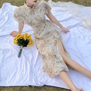 Floral Short-sleeve Side-slit Qipao Dress