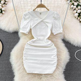 Short Sleeve Keyhole Sheath Dress