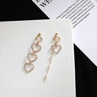 Non-matching Faux Pearl Heart Dangle Earring