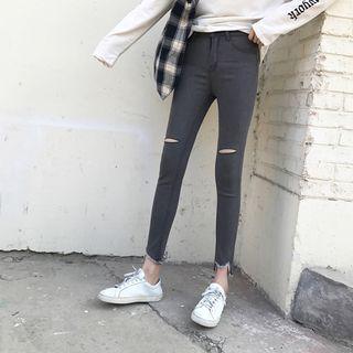 Distressed Fringed Elastic Slim-fit Jeans