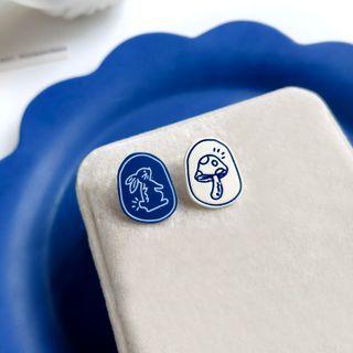 Rabbit & Mushroom Asymmetrical Stud Earring 1 Pair - Blue & White - One Size