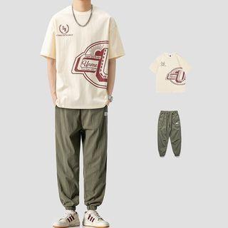 Elbow-sleeve Lettering T-shirt / Straight Leg Jogger Pants