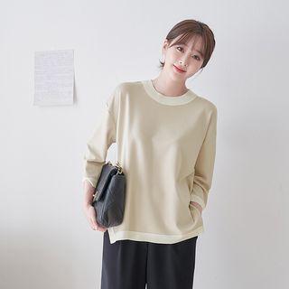 Contrast-trim Dip-back T-shirt
