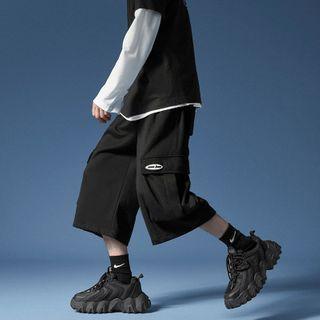 Cargo-pocket Capri Wide-leg Sweatpants