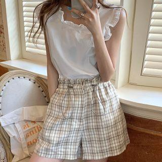 Sleeveless Frill Trim Top / Plaid Wide-leg Shorts