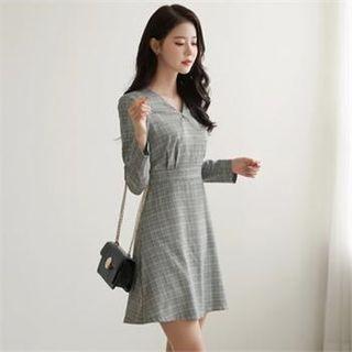 Puff-shoulder Glen-plaid Dress