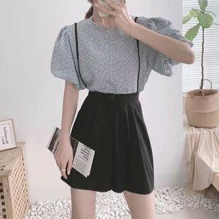 Set Of 2: Balloon-sleeve Floral Top + Striped Shorts