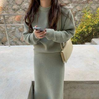 Set: Ribbed Sweater + Knit Maxi Pencil Skirt
