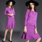 Set: Bow Long-sleeved Sweater + Plain Skirt
