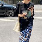 Elbow-sleeve Printed T-shirt / Leopard Print Skirt