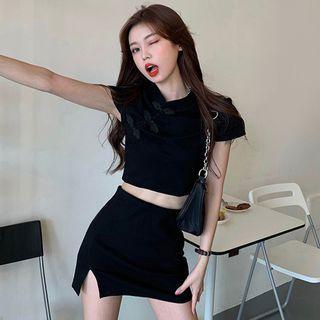Set: Short-sleeve Frog Buttoned T-shirt + A-line Skirt