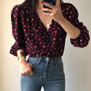 Heart Printed V-neck Long-sleeve Shirt