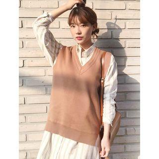 V-neck Cutout-hem Knit Vest