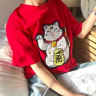 Fortune Cat Embroidered Short Sleeve T-shirt