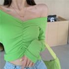 Long-sleeve Crinkled Off Shoulder Cropped T-shirt