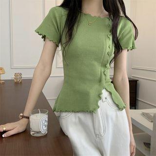 Short-sleeve Lettuce Edge Slit Knit Top