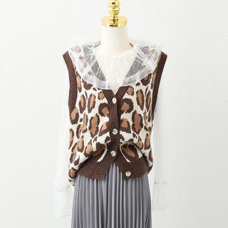 V-neck Printed Leopard Button-up Vest