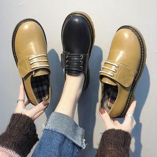 Contrast Stitched Oxfords