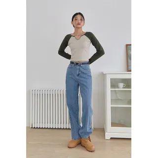 Raglan Notch-neck Cropped T-shirt