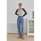 Raglan Notch-neck Cropped T-shirt