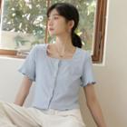 Square-neck Lettuce Edge Cropped T-shirt