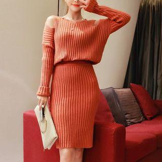 Set: Cutout Knit Top + Pencil Skirt
