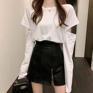 High-waist Faux Leather Mini A-line Skirt / Plain T-shirt