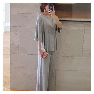 Set: Elbow-sleeve T-shirt + Band-waist Pants