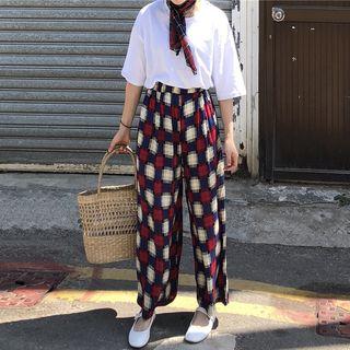 Set: Short-sleeve T-shirt + Plaid Wide-leg Pants + Plaid Neckerchief