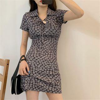 Short-sleeve Floral Mini A-line Dress Dark Gray - One Size