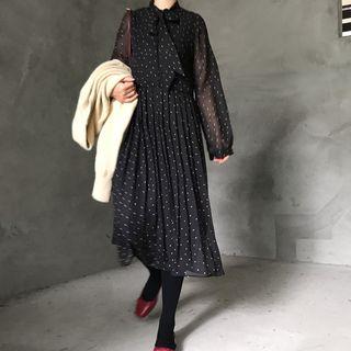 Long-sleeve Dotted Midi Pleated Dress