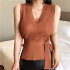 Ribbed Tie-side Knit Vest