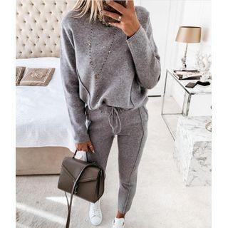 Set: Plain Long Sleeve T-shirt + Sweatpants