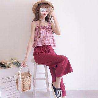 Sleeveless Plaid Top / Cropped Wide-leg Pants