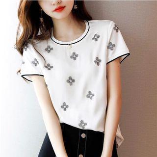 Short-sleeve Floral Rhinestone Blouse