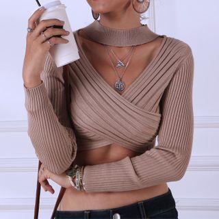 Cross-strap Cut-out V-neck Cropped Turtleneck Sweater