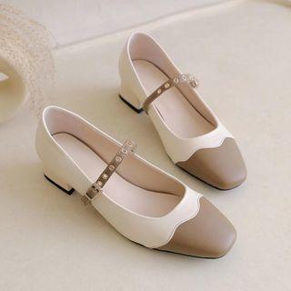 Two-tone Panel Block Heel Mary Jane Pumps