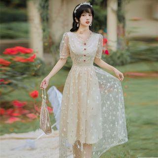 Short-sleeve V-neck Lace Floral Embroidered Midi Dress